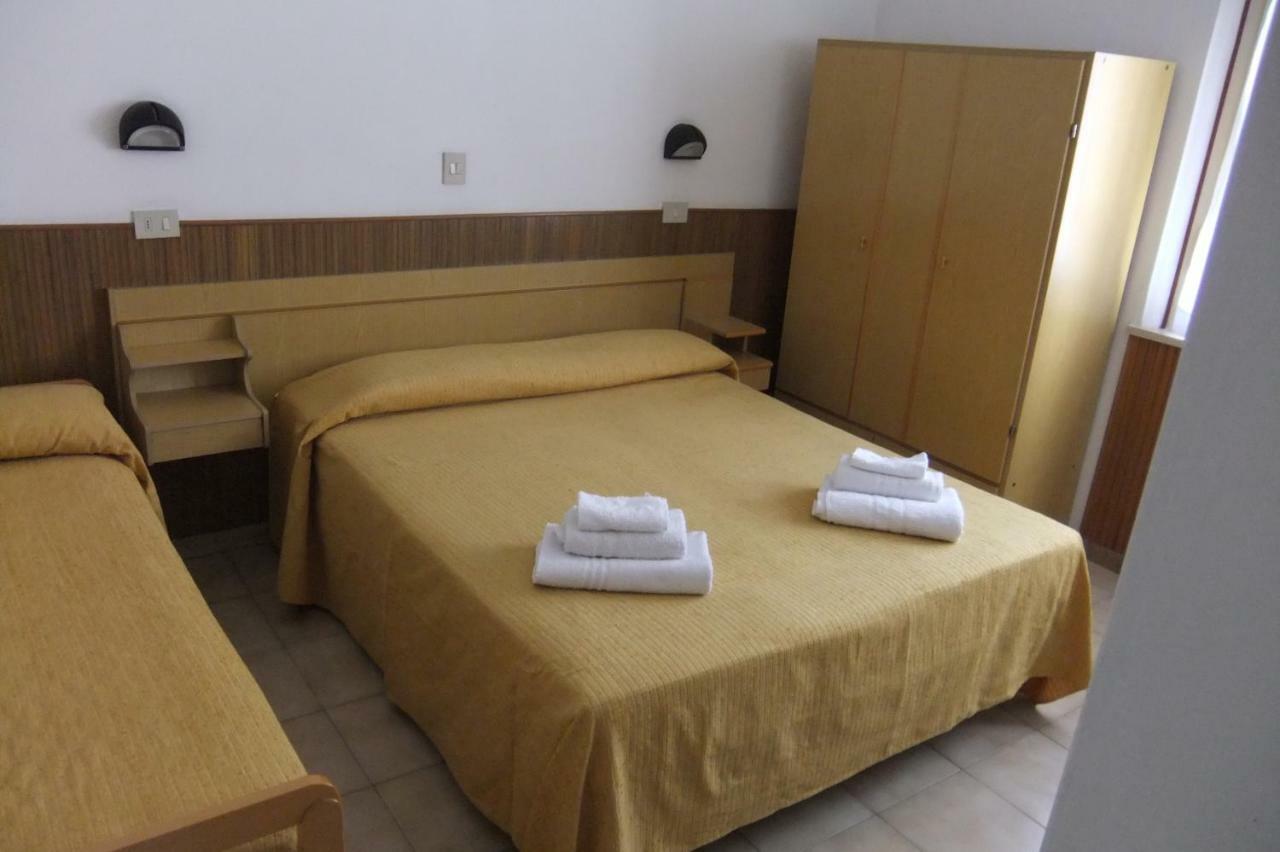 Albergo Villalma Rimini Ngoại thất bức ảnh
