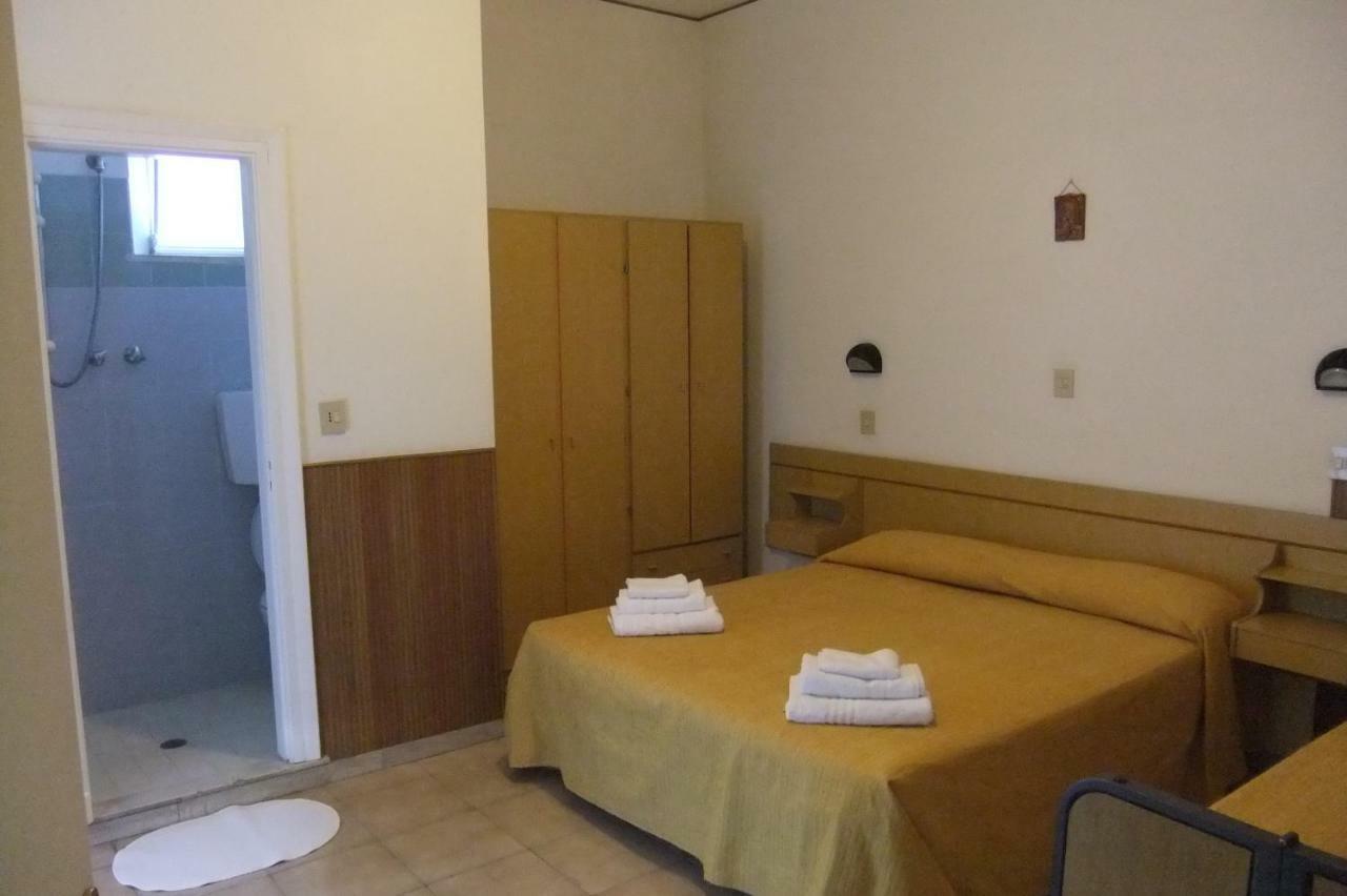 Albergo Villalma Rimini Ngoại thất bức ảnh